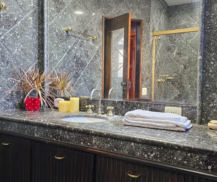 Banheiro friends room2